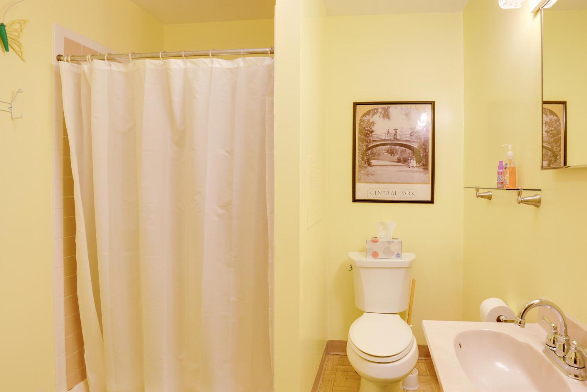 Lawrenceville Apartment With Deck Near Gaming Lands! المظهر الخارجي الصورة