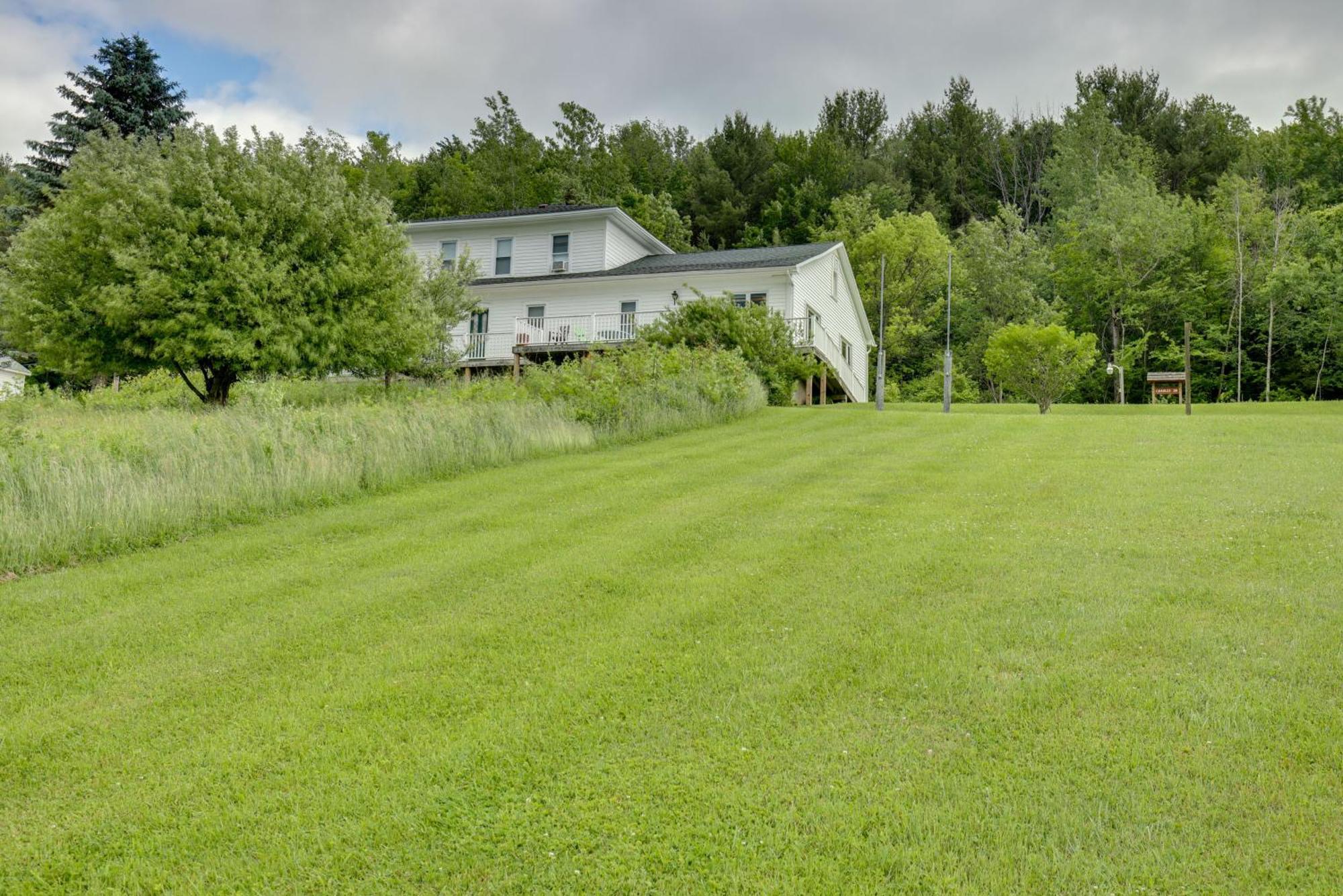 Lawrenceville Apartment With Deck Near Gaming Lands! المظهر الخارجي الصورة