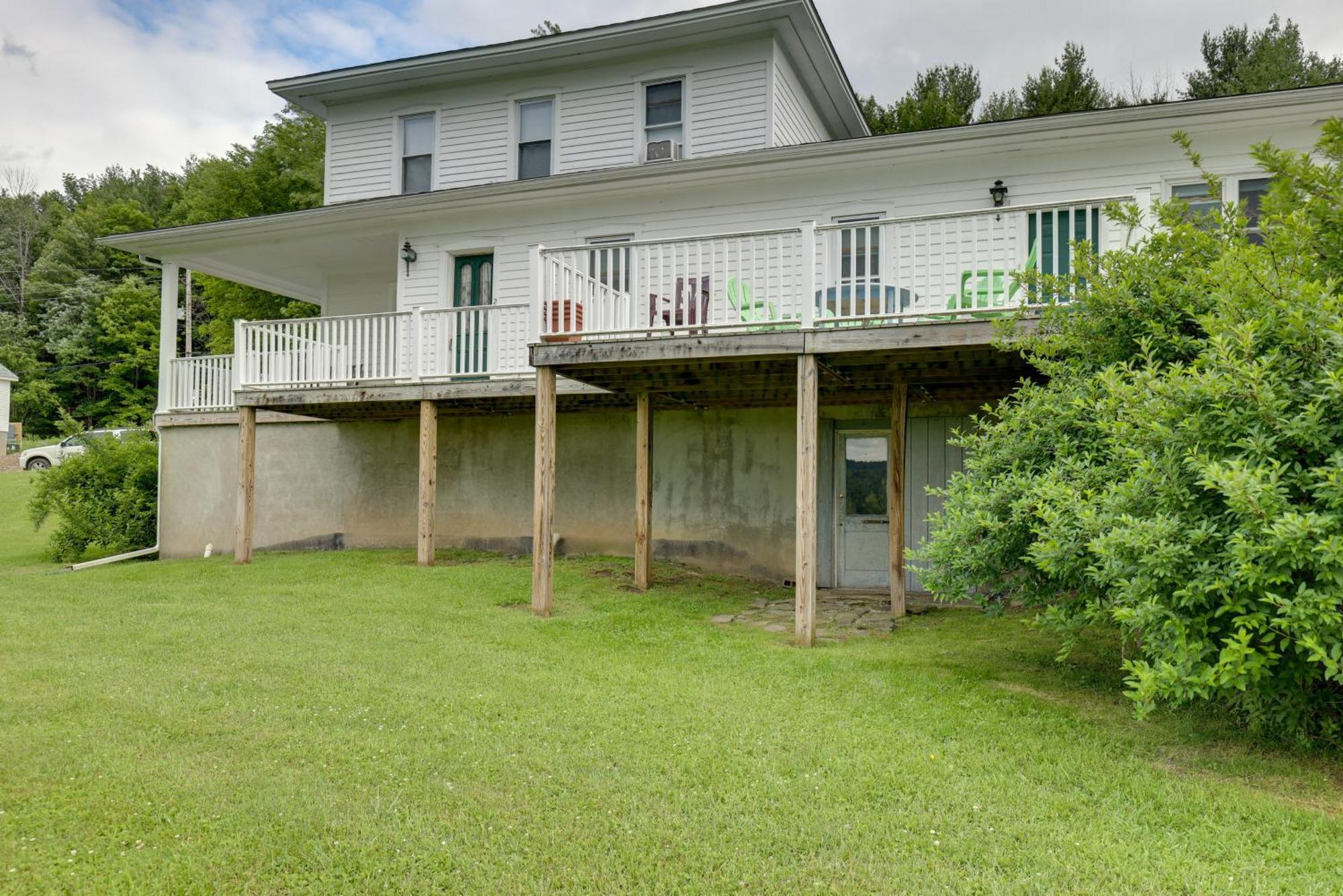 Lawrenceville Apartment With Deck Near Gaming Lands! المظهر الخارجي الصورة