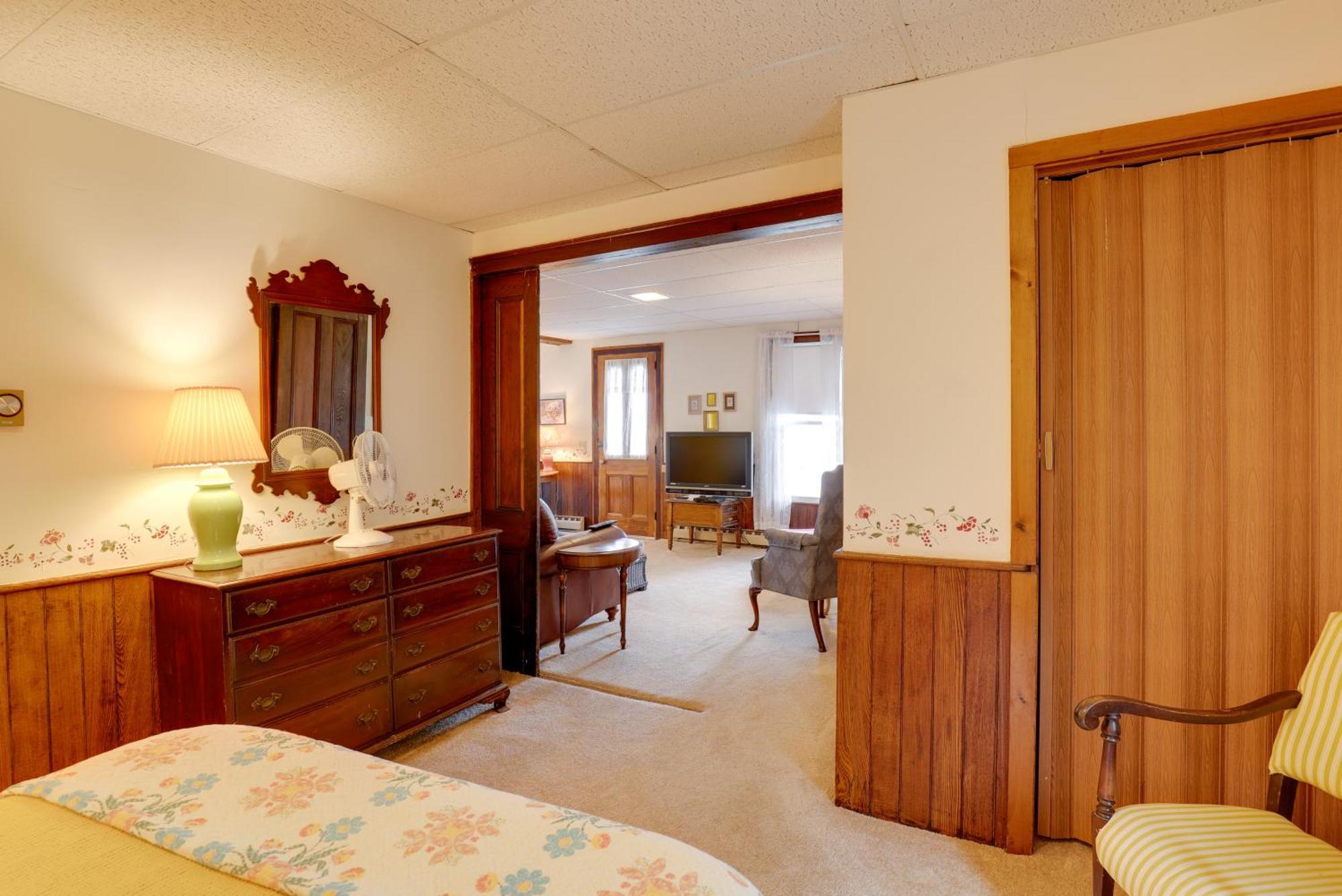Lawrenceville Apartment With Deck Near Gaming Lands! المظهر الخارجي الصورة