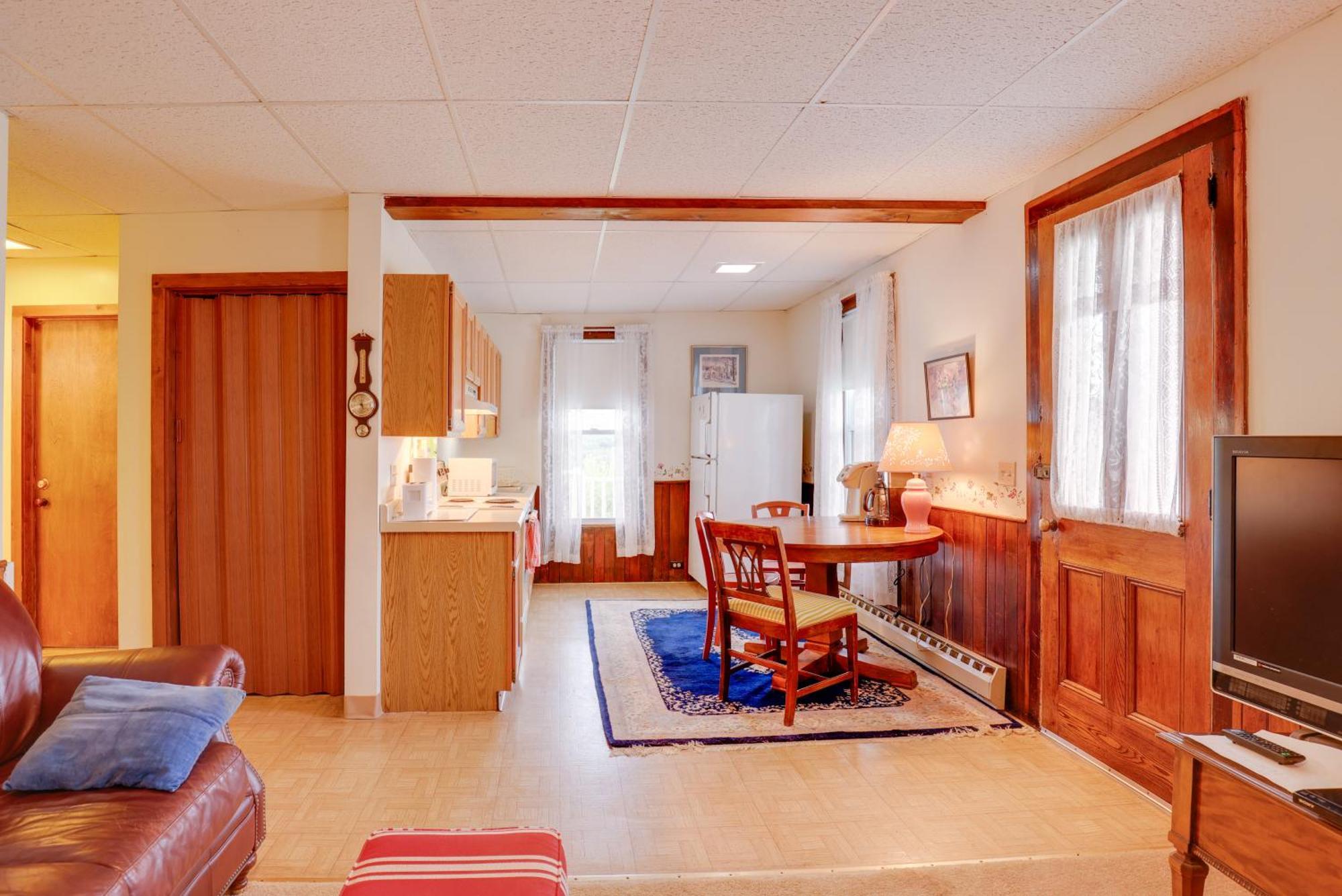 Lawrenceville Apartment With Deck Near Gaming Lands! المظهر الخارجي الصورة